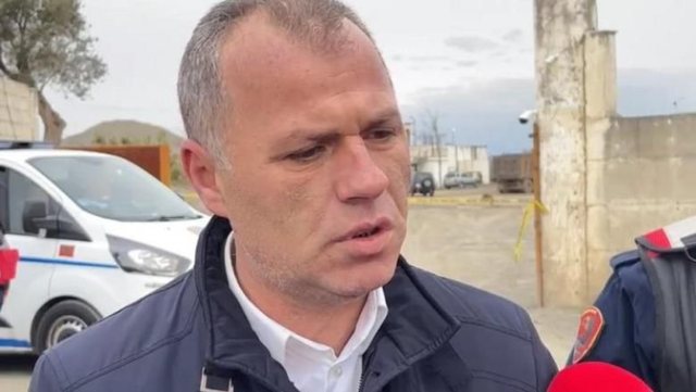 Skandal n&euml; polici! K&euml;rc&euml;noi shefen e personelit, pezullohet nga