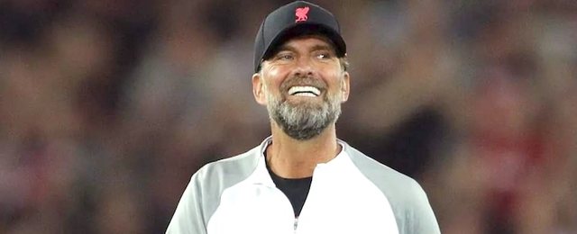 Klopp p&euml;r Bot&euml;rorin: "Mjedis i mrekulluesh&euml;m, e preferuara