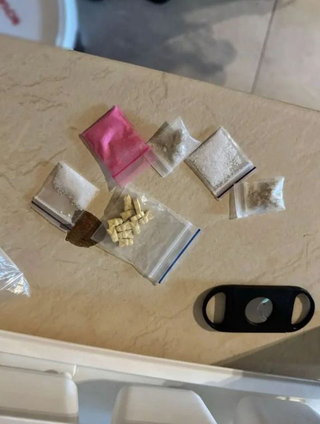 FOTO+VIDEO/ Policia greke godet grupin kriminal q&euml; trafikonte