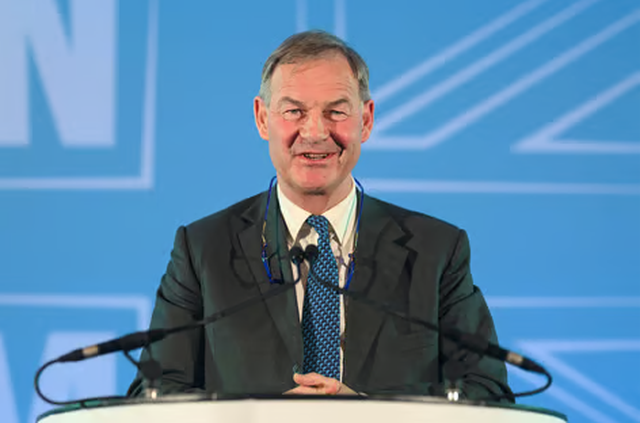 "Nuk marr leksion mbi sovranitetin nga ju"/ Deputeti britanik i