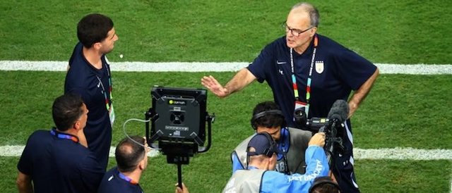 Shp&euml;rthen Bielsa, nuk e fsheh zem&euml;rimin pas eliminimit t&euml;