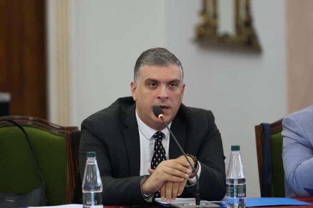Blushi n&euml; PE: Korrupsioni dhe kriminalizimi i shtetit kan&euml;