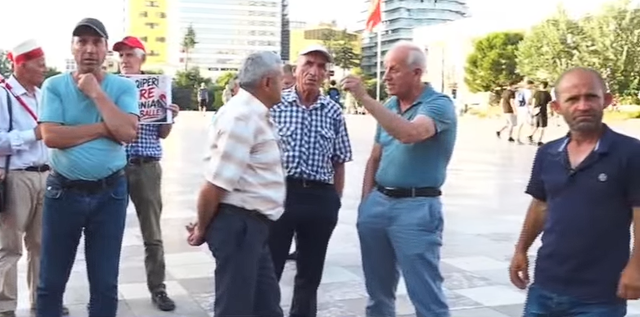 Dita e 30-t&euml; e protest&euml;s, qytetar&euml;t