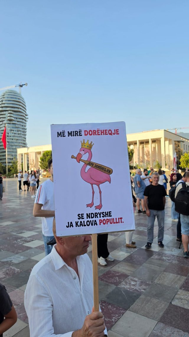 Dita e 30-t&euml; e protest&euml;s, qytetar&euml;t