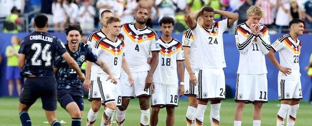 Goretzka refuzoi të gjuante penalltinë vendimtare ndaj Paraguajit