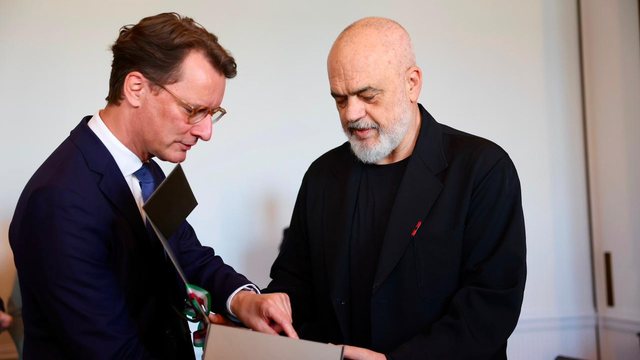 Kryeministri Rama vizit&euml; n&euml; Gjermani, takohet me kryeministrin e