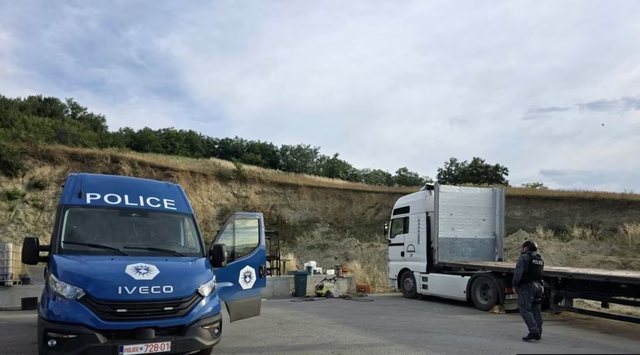 Grup i strukturuar kriminal, kontraband&euml; nafte dhe transaksione fiktive,