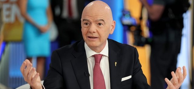 Eurodeputet&euml;t kund&euml;r Infantinos dhe FIFA-s p&euml;r pjes&euml;marrjen