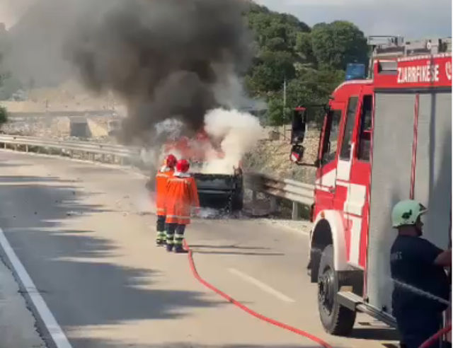 Automjeti shp&euml;rthen n&euml; flak&euml; teksa ishte n&euml; l&euml;vizje,