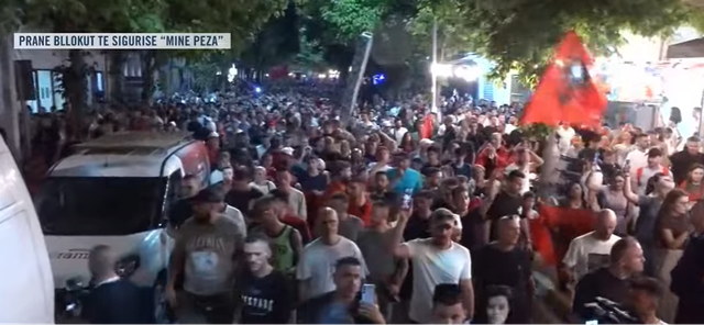 &ldquo;Lironi &ccedil;unat&rdquo;/ Bllokohet qarkullimi te &ldquo;Mine