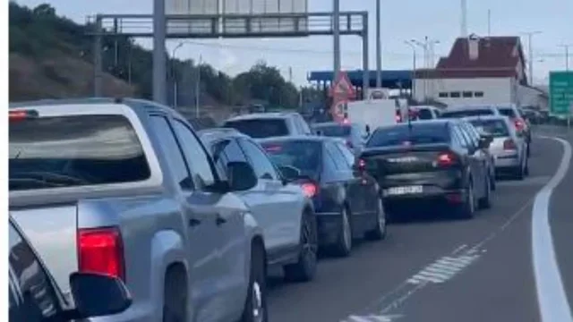Fluks i lart&euml; n&euml; Morin&euml;, mij&euml;ra qytetar&euml; nga Kosova i