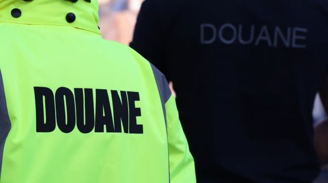 U kap me 21.6 kilogram&euml; kokain&euml;, arrestohet 28-vje&ccedil;ari shqiptar