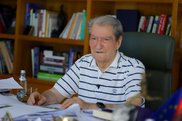 250-vjetori i Pavar&euml;sis&euml; s&euml; SHBA-ve/ Lider&euml;t poltik&euml;