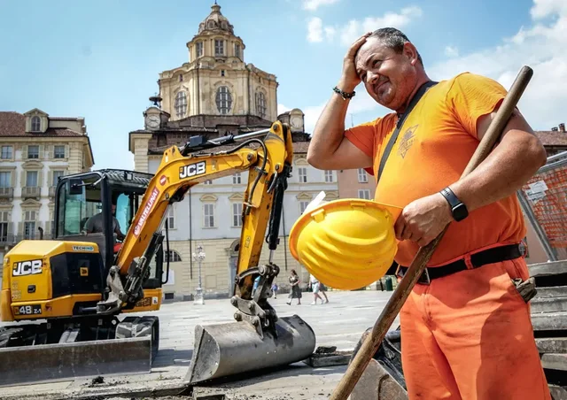 Val&euml;t rekord t&euml; t&euml; nxehtit alarmojn&euml; Evrop&euml;n, rritet