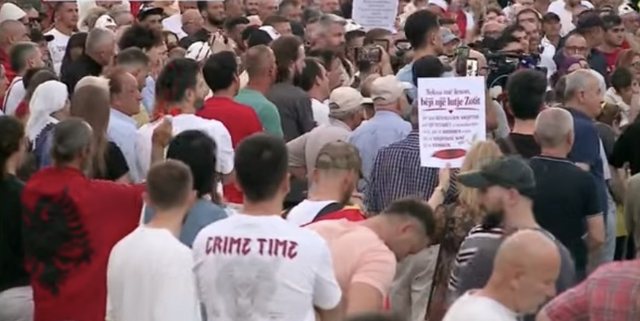 U lirua pas 4 dit&euml;sh i arrestuar, Albion Nikolli: Polic&euml;t jan&euml; me