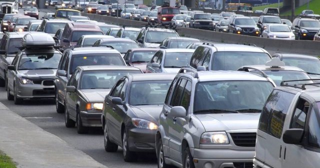 Makinat &ldquo;&ccedil;an&euml;&rdquo; bllokad&euml;n e luft&euml;s n&euml;