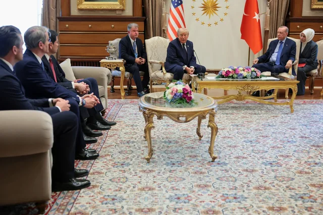 Samiti i NATO-s/ Trump shqyrton shitjen e avion&euml;ve luftarak&euml; F-35