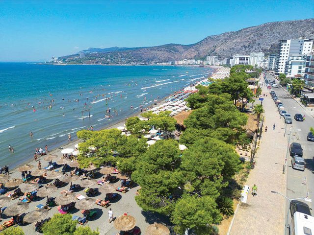 Projekti p&euml;r turizmin, BB: Infrastruktura tejkalon objektivat,