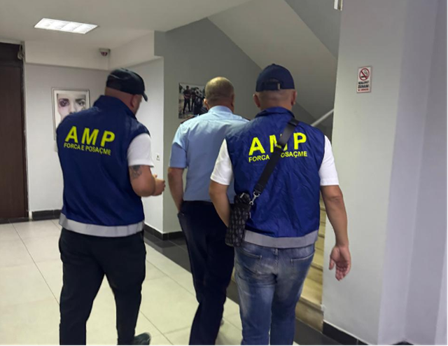 EMRAT/ Drog&euml; e organizim i paligjsh&euml;m i loj&euml;rave t&euml; fatit,