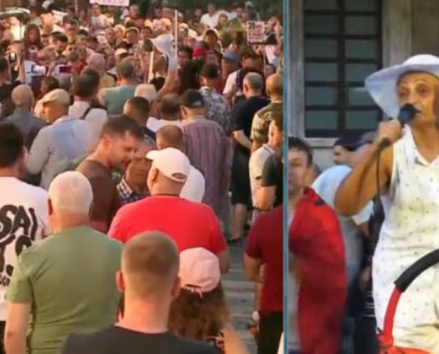 Dita e 39-t&euml; e protest&euml;s/ Qytetar&euml;t vijojn&euml;