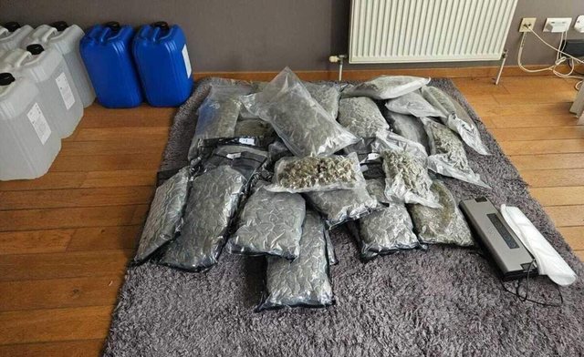 Trafikuan 7 ton kokain&euml;/ Gjykata belge d&euml;non band&euml;n shqiptare,