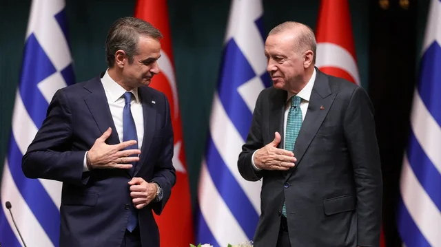 Turqia i p&euml;rgjigjet Mitsotakisit: K&euml;rkojm&euml; dialog dhe stabilitet,