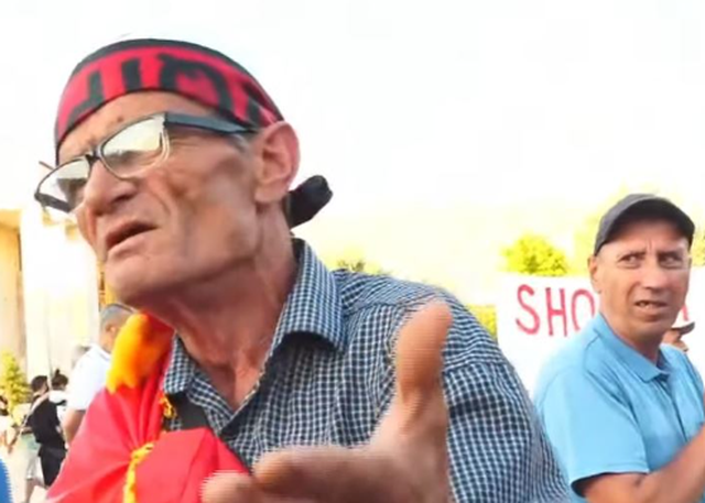 Dita e 40-t&euml; e protest&euml;s n&euml; kryeqytet/ Vijon revolta qytetare,