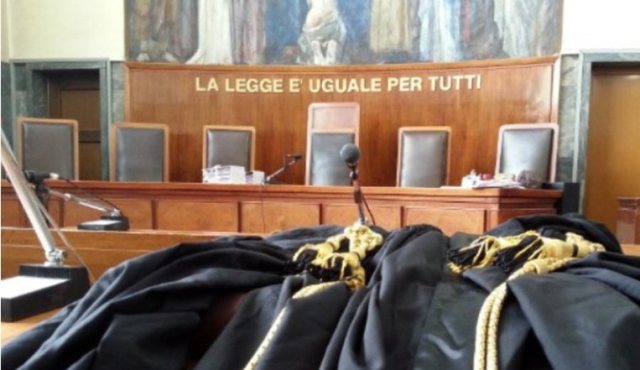 Itali/ 80-vje&ccedil;ari d&euml;nohet me mbi 3 vite burg p&euml;r dhun&euml;