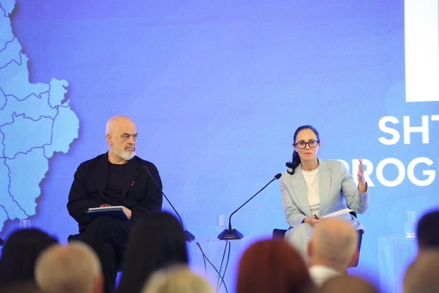 "1.5 miliard&euml; euro n&euml;&nbsp;dispozicion"/&nbsp;Rilindja