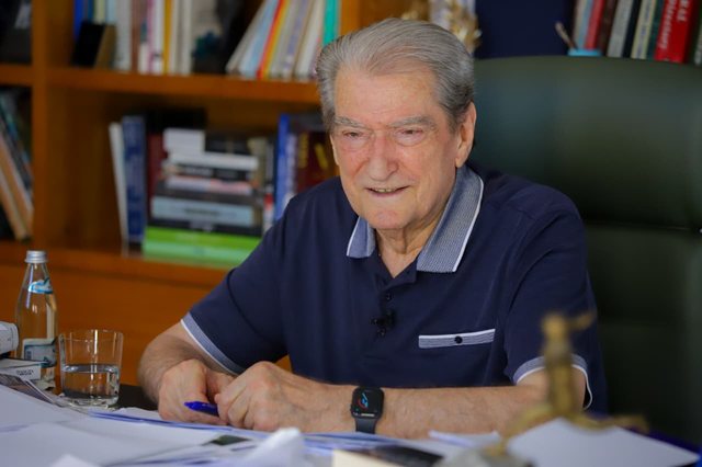 "PD do dor&euml;zoj&euml; s&euml; shpejti padi p&euml;r &lsquo;Librin e