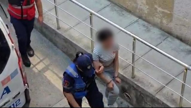 Dhunuan brutalisht shoqen e tyre! Dalin para Gjykat&euml;s s&euml; Fierit tre