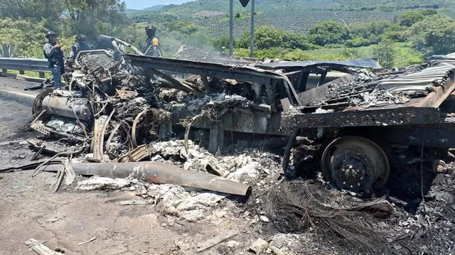 FOTO+VIDEO/ Aksident tragjik n&euml; Meksik&euml;, konfirmohen 10 viktima, lihet