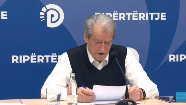 Mbledhja e K&euml;shillit Komb&euml;tar t&euml; Partis&euml; Demokratike/ Saimir