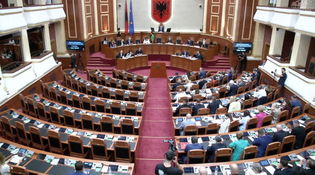 "Osmani mori tokë në Vlorë, ti më shantazhon me