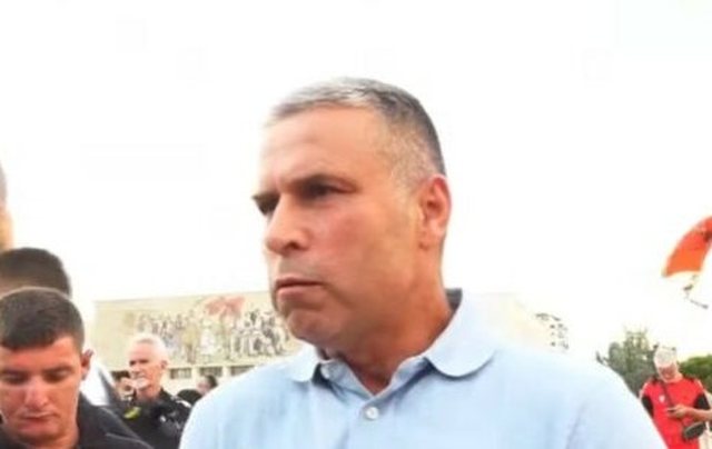 Dita e 47-t&euml; e protest&euml;s/ Qytetar&euml;t zbresin s&euml;rish n&euml;