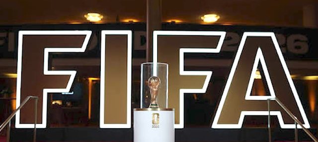 FIFA hap thesin, 5.000 dollarë në ditë për secilin lojtar