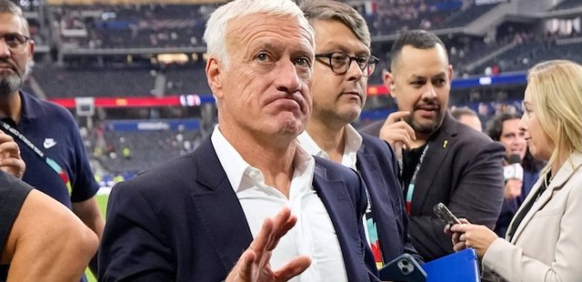 Deschamps vlerëson rivalët: "Spanja dhe Argjentina meritojnë