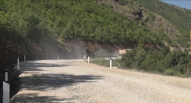 Aksi Qaf&euml; Buall-Krast&euml; mbetet pa mir&euml;mbajtje, kompanit&euml;