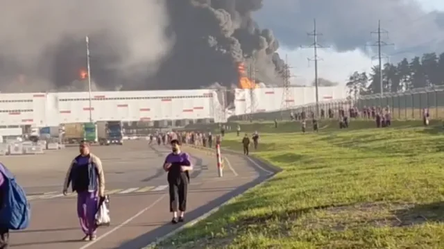 Dron&euml;t ukrainas godasin depot e Wilberries, 7 viktima dhe 25 t&euml;