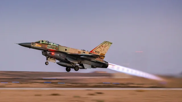 Izrael: Ushtria jon&euml; ka goditur nj&euml; celul&euml; t&euml; Hezbollahut