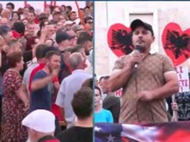 Dita e 49-t&euml; e protest&euml;s/ Qytetar&euml;t zbresin s&euml;rish n&euml;