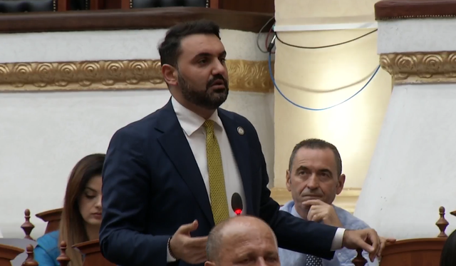 Raportimi i Endri Shabanit sjell p&euml;rplasje n&euml; Kuvend, PD: U zgjodh