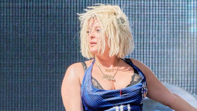 Pse Bebe Rexha u komentua gjer&euml;sisht n&euml; rrjet p&euml;r