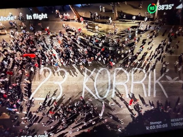 Dita e 51-t&euml; e protest&euml;s/ Qytetar&euml;t zbresin s&euml;rish n&euml;