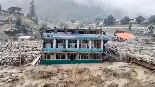 VIDEO/ P&euml;rmbytjet katastrofike n&euml; Afganistan shkaktojn&euml; 20