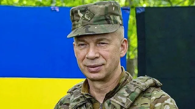 Goditje n&euml; zem&euml;r t&euml; ushtris&euml; ukrainase/ Zelensky largon edhe