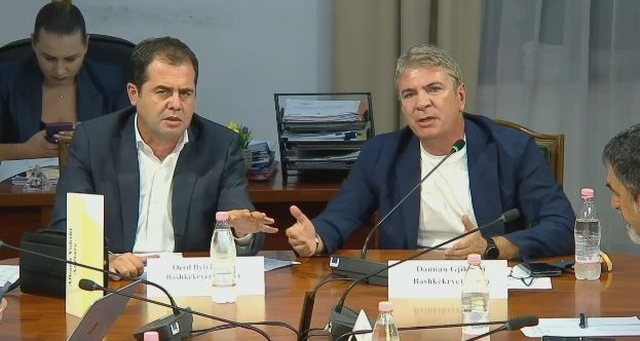 Debate n&euml; komisionin p&euml;r Reform&euml;n Zgjedhore/ Vokshi