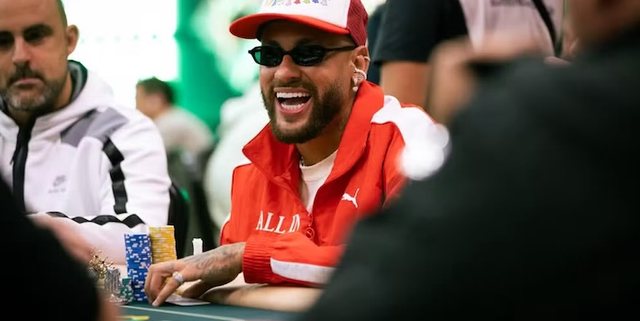 Neymar jashtë futbollit, por nuk mungon të marrë pjesë