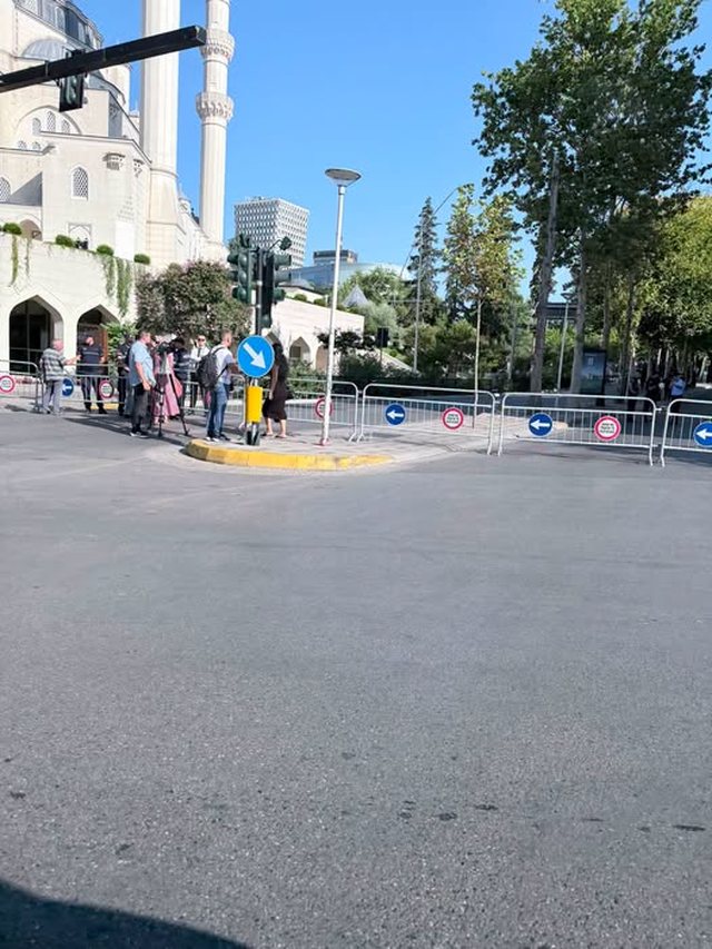 "Akt i shëmtuar dhe i papranueshëm"/ Parlamenti nën