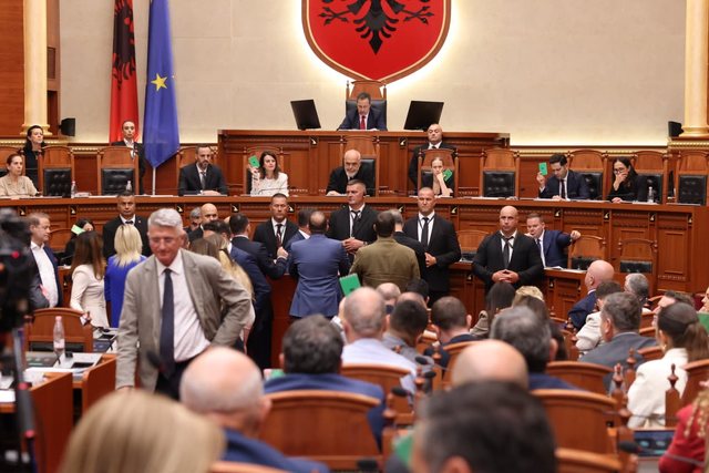 &nbsp;Kuvendi miraton financimin 4.3 milion&euml; euro p&euml;r koncertin e
